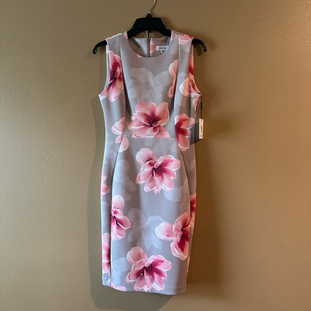 Calvin Klein Gray and Pink Sheath Dress Mock Neck Sleeveless
